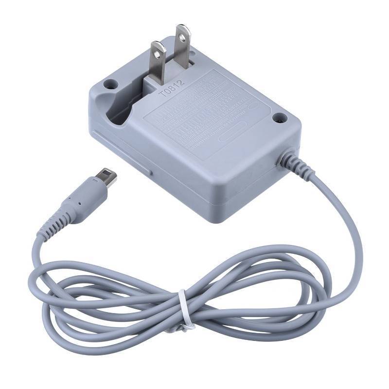 lot 45523 image: AC Adapter Charger Home Travel Charger Wall Plug Power Adapter (100-240 v) for Nintendo 3DS 3DSXL DSIDSIXL, Not Compatible with Nintendo DS and DS Lite - Retail $6