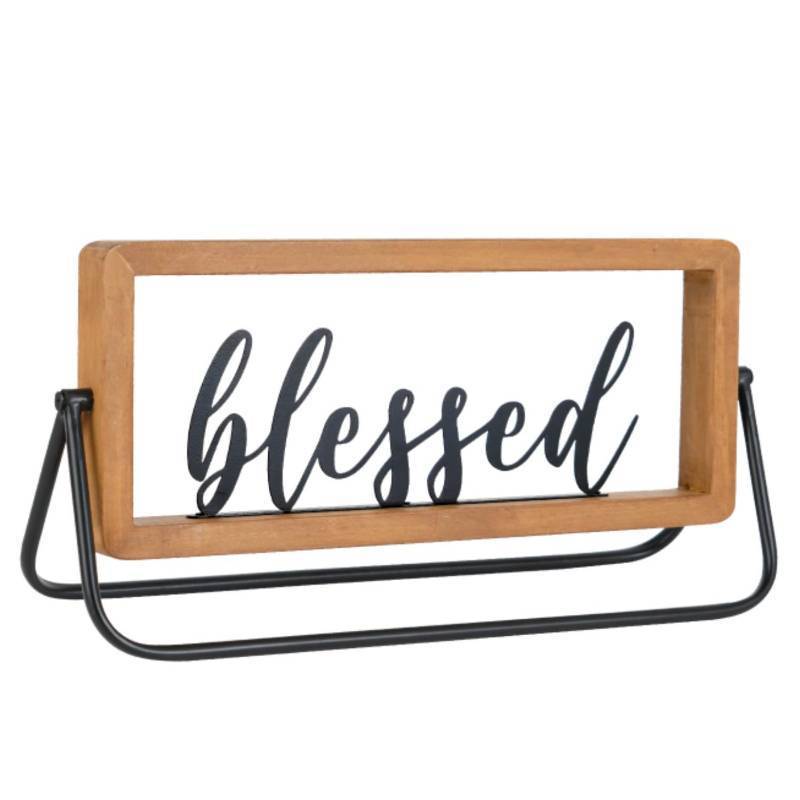 lot 45538 image: Wooden Blessed Sign, Rustic Table Blessed Signs Freestanding Word Sign Thanksgiving Signs Decor, Christmas Signs for Living Room Entryway Indoor Decor - Retail $33