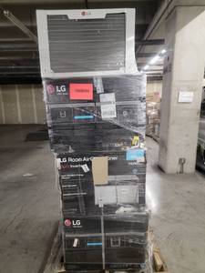 lot 60726 image: LG Room Air Conditiners 14,000 BTU Dual Inverter - 4 count