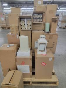 lot 60763 image: Luminara Lanterns & Matchless Candles Sets 35