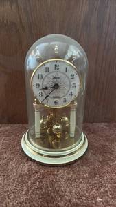 lot 60614 image: Glass Dome Mantel Clock with Pendulum - Retail $25