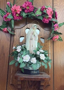 lot 60626 image: Fatima Religious Figurine with Wooden Wall Shrine and Decorative Floral Wreath - Retail $25