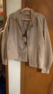 lot 60658 image: Mens Tan Windbreaker Jacket with Embroidered Deer - Retail $25