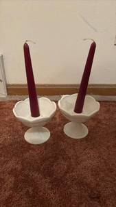 lot 60670 image: White Ceramic Pedestal Candle Holders Set of 2 - Retail $15