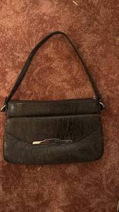 lot 60706 image: Sofia Vergara Black Crocodile Pattern Shoulder Bag - Retail $25