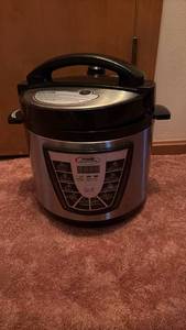 lot 60708 image: Power Pressure Cooker XL Electric Multi-Cooker with Steam Rack - Retail $40