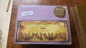 lot 60739 image: Egyptian Comfort Queen Sheet Set - Retail $25