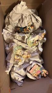 lot 60756 image: Collectible Angel Figurines Set Mixed Collection - Retail $25