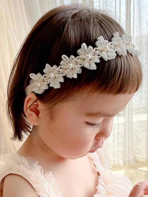 lot 26304 image: Baby Girls Hairband White Bow Lace Headbands Handmade Soft Stretchy Wide Head Band Newborn Hairbands with Bows Pearls Elastic Headband for Infant Hair Accessories White Flower Pearls - Retail $9