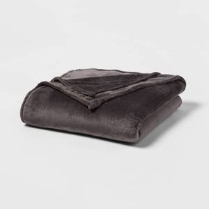 lot 8981 image: King Microplush Bed Blanket Hot Coffee - Threshold Cozy Polyester, Year-Round Comfort, Traditional Style - Retail $80