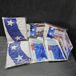 lot 2356 image: 6Pcs 4th of July Decorations Flag Pulling Table Skirt Fan-Shaped Flag Patriotism Day Memorial Day Party Decoration for Dining Table Party Decoration,Red White Blue