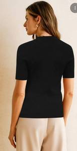 lot 1288 image: Womens Black Wool Blend Short Sleeve Top Medium