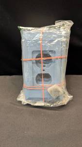 lot 1423 image: Pack of 7 Primed Wooden Outlet Covers&nbsp