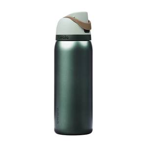 lot 1516 image: Special Edition Holiday Owala 32oz Stainless Steel FreeSip Water Bottle - Wintergreen - Retail $35