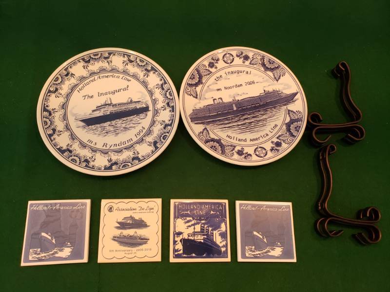 lot 5034 image: Collectable plates and coasters from Holland America Cruise Lines