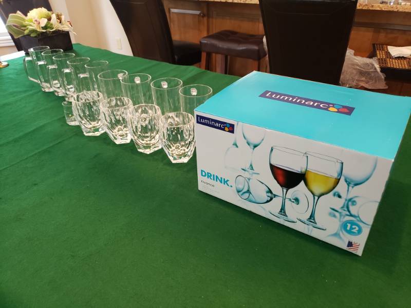 lot 5036 image: Wine and Beer glasses