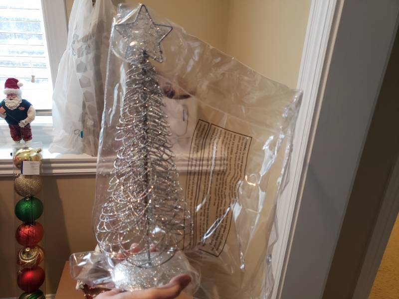 lot 5055 image: White glitter tabletop tree
