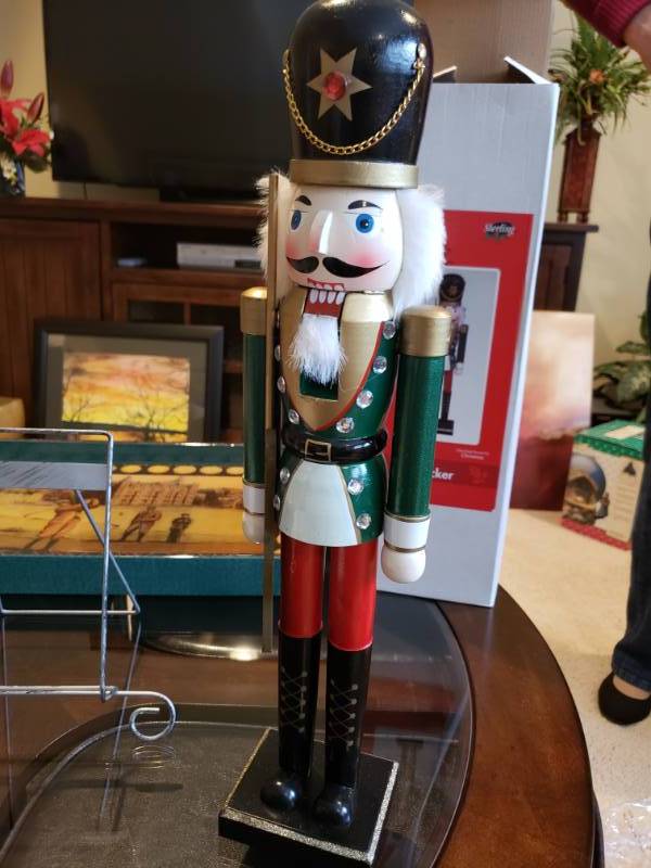 lot 5081 image: 20 Tall Nutcracker