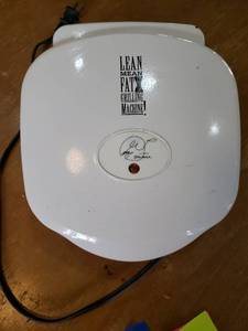 lot 6 image: George Foreman Lean Mean Fat Grilling Machine Electric Indoor Grill