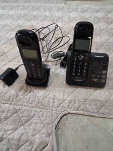 lot 33 image: Panasonic KX-TGL430 DECT 6.0 Cordless Phone System with Two Handsets