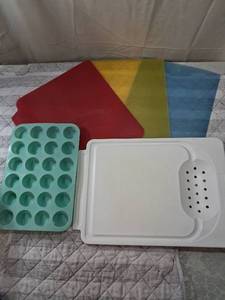 lot 55 image: Kitchen Cutting Board and Baking Accessories Set