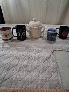 lot 72 image: Mixed Coffee Mug Collection Set