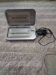lot 88 image: PhoneSoap UV Phone Sanitizer and Charger