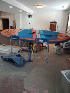lot 118 image: Aquacruz Inflatable Stand Up Paddleboard with Pump and Accessories