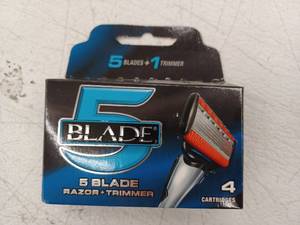 lot 12415 image: 5 Blade for Men Razor  Trimmer, 4 Cartridges, Lot of 2 packs