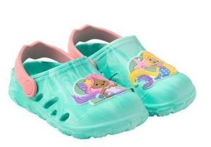 lot 12423 image: Toddler Girls Water-Friendly Clogs with Mermaid Design, Size 8