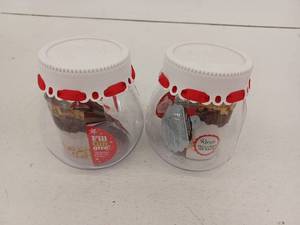 lot 12492 image: Sweet Creations 3-12 in. L x 3-12 in. W 6 Plastic Gift Jar, 2 Pack