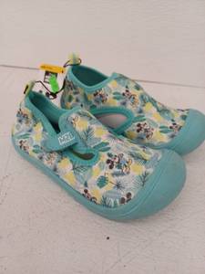 lot 12507 image: Disney Mickey Mouse Water Shoes Size 1112