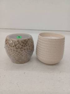 lot 12608 image: 2 Pack Outdoor Candles