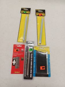 lot 12621 image: Miscellaneous Lot Of Items