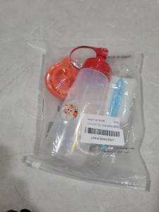 lot 2768 image: Condiment Squeeze Bottle for Sauces Wide Mouth, Plastic Squeeze Bottles for Condiments, Paint, Ketchup, Mustard, (14 oz., 1, Count)