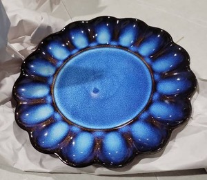 lot 2861 image: Yungyan 9.75 Farmhouse Ceramic Deviled Egg Platter 15 Holes Easter Stoneware Pottery Deviled Egg Plate, Tray, Dish for Easter Gift, Treats & Small Appetizers, Holiday Party Supply(Blue)