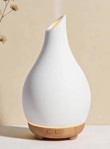lot 3227 image: InnoGear Essential Oil Diffuser, 150ml Ceramic Diffuser Handcrafted Stone Aromatherapy Diffusers Ultrasonic Cool Mist Humidifier Vaporizer 2 Mist Modes Waterless for Home, White Vase-Shaped Ceramic