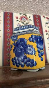 lot 40003 image: Hand Painted Blue and Yellow Porcelain Tea Canister with Lid