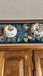 lot 40016 image: Hand Painted Ceramic Bowl Set with Floral Design