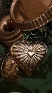 lot 40037 image: Copper Baking Molds Set with Heart and Fluted Designs