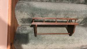 lot 40044 image: Wooden Wall Shelf with Decorative Spindle Rail
