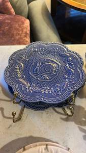 lot 40068 image: Blue Ceramic Rabbit Decorative Plate with Stand
