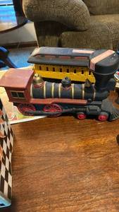 lot 40079 image: Vintage Decanters with Pacific Railroad Locomotive and Passenger Car