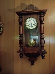 lot 944 image: Vienna Regulator Wall Clock with Pendulum.  28 x 13 x 6