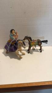 lot 1020 image: Native American Style Painted Horse Figurine with Feathers and Geometric Designs