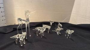 lot 1035 image: Glass animal figurines