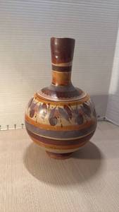 lot 1044 image: Vintage Mexican Tonala pottery vase or water jug has cracks in it