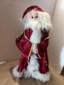 lot 1097 image: Santa Claus Figure in Red Velvet Robe with White Fur Trim, 18in tall