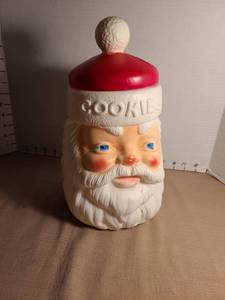 lot 1102 image: Vintage plastic Santa Claus head cookie jar with red hat