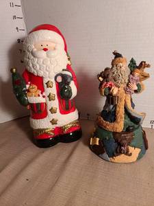 lot 1103 image: 2 musical Santa figures, both work